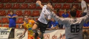 Imagen de un partido de esta temporada del Balonmano Pozoblanco. Foto: balonmanopozoblanco.com