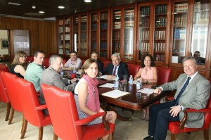 Comisión antifraude en la Subdelegación del Gobierno de Córdoba, esta mañana. 