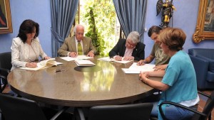 Firma convenio Peñas