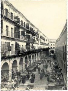 Foto antigua de la Plaza de la Corredera, cedida por un usuario del grupo de Facebook "No eres de Córdoba si...".