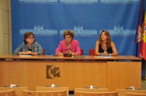 Imagen de la reunión entre las dos diputaciones.