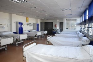 Camas del Hospital de día de pediatría del Reina Sofía.