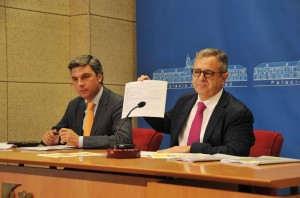 El Ministerio de Empleo aporta para el Pfea 2014 más de 22,6 millones de euros en concepto de mano de obra, a los que habría que sumar más de nueve millones de euros aportados por Junta de Andalucía y Diputación.