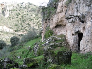 cueva barriguches almedinilla