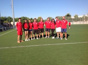 Imagen de algunos de los monitores de la escuela. 