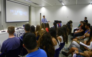 Francisco Martínez Estudillo, vicerrector de Ordenación Académica de la Universidad Loyola Andalucía, durante la Jornada de Acogida.