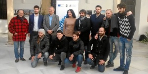 Imagen de los ganadores y el jurado.