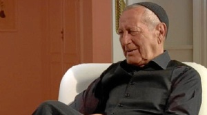 Elio Berhanyer es para muchos, el creador de la moda del siglo XX. / Foto: Film Affinity. 