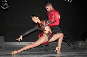 La pareja ofrece clases de baile por Europa y tienen pendiente una gira por Asia el próximo verano. 