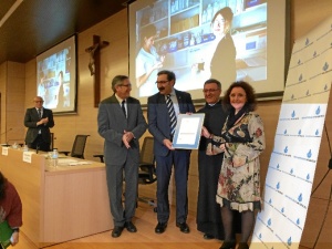 Imagen de esta mañana en la entrega de la acreditación.