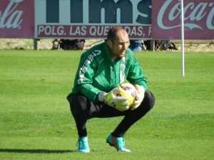 Mikel Saizar, portero del Córdoba CF, en un entrenamiento reciente. Foto: CBN