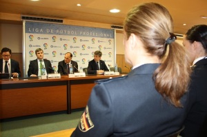 Acuerdo entre La policía Nacional y la LFP contra el fraude en el fútbol