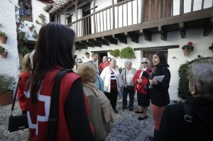 Visitas guiadas al Centro Flamenco Fosforito para un grupo de Cruz Roja.