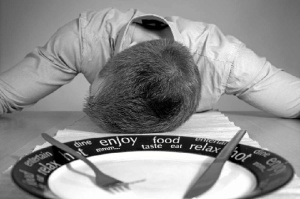 El binomio alimentación-sueño marca, día a día, nuestro estado anímico, bienestar físico y rendimiento laboral.