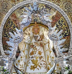 Virgen del Valle de Santaella.