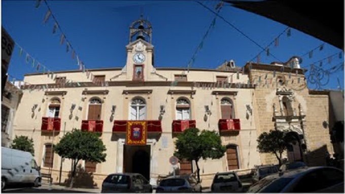 Aguas de Montilla trabaja en una “solución provisional” para restablecer el suministro durante este lunes