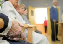 El PSOE se compromete a “poner en marcha medidas que palien los problemas de desatención de las personas mayores”