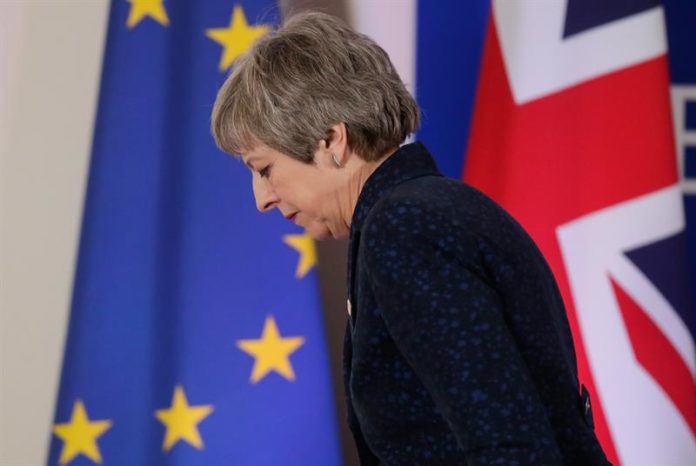 El Parlamento británico tumba el acuerdo de Brexit por tercera vez