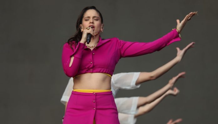 Rosalía y C. Tangana conquistan Chile