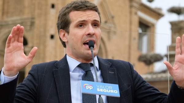 Casado insiste en sus medidas en materia sanitaria: promete listas de menos de un mes para pruebas médicas