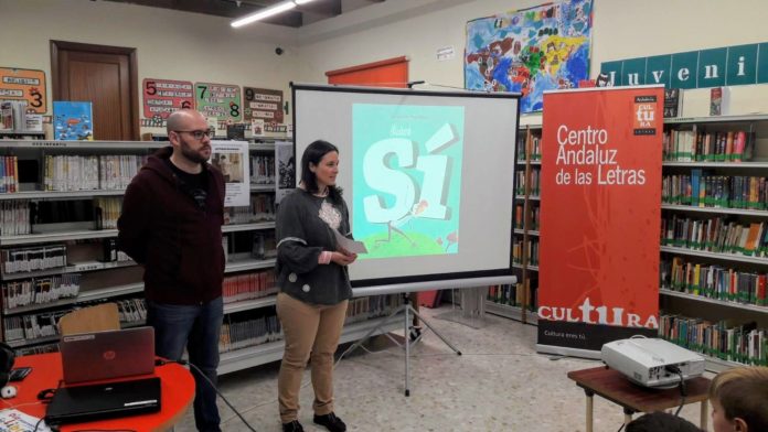 La delegada de Cultura asiste a la celebración del Día del Libro Infantil