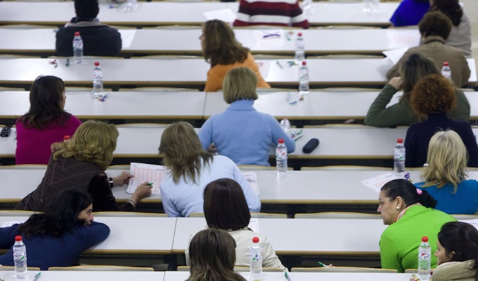 Más de 25.100 personas se examinan este domingo para lograr plaza de auxiliar administrativo en el SAS