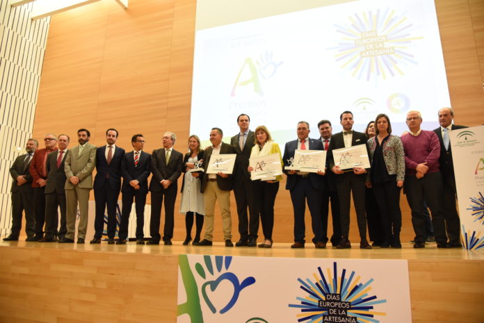 La Junta premia la labor artesana de Andalucía en el Palacio de Congresos de Córdoba
