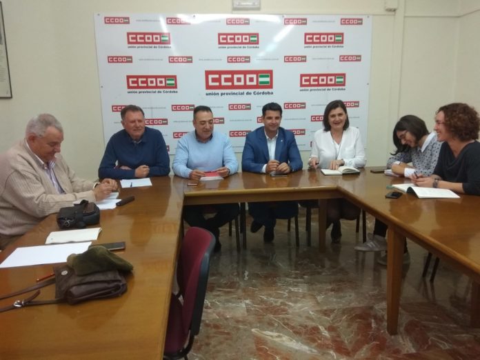 CCOO e IU se reúnen para tratar diferentes problemáticas de sanidad