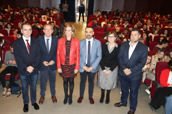 La Universidad de Córdoba despierta las vocaciones del futuro alumnado universitario con OrientaUCO