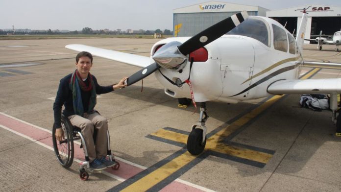 José Luis de Augusto, el piloto que consiguió sobrevivir a un accidente, vuelve a volar