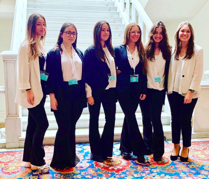 Estudiantes cordobeses del Colegio El Encinar Estudiantes cordobeses del Colegio El Encinar