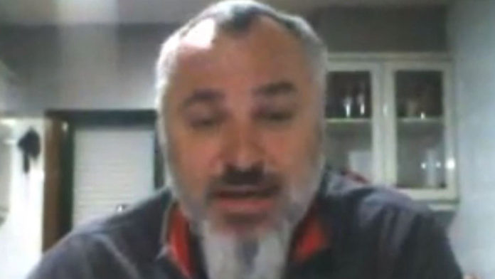 Detenido por violencia machista el profesor de la Universidad de Santiago que apoyó a La Manada