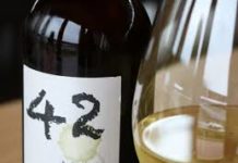 El mejor vino blanco del mundo es español y cuesta 18 euros