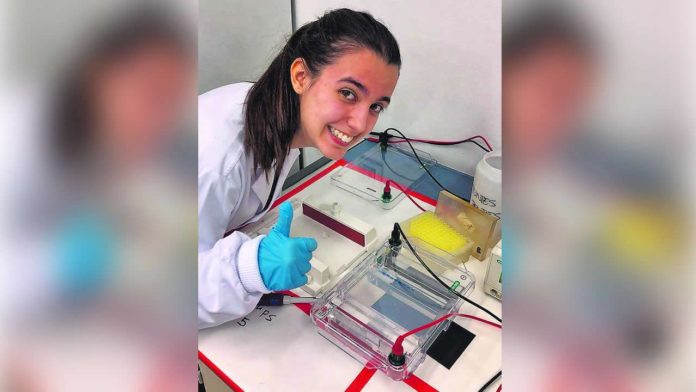Una bioinformática gallega lanza una campaña para recaudar fondos y poder viajar a estudiar a los Ángeles