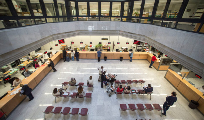 Andalucía acuerda la convocatoria de 2.786 plazas de empleo público para Administración General