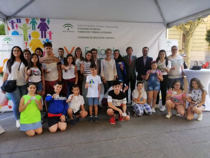 Andalucía reconoce el talento de más de 6.200 estudiantes andaluces con el ‘Carnet Emprendedor’